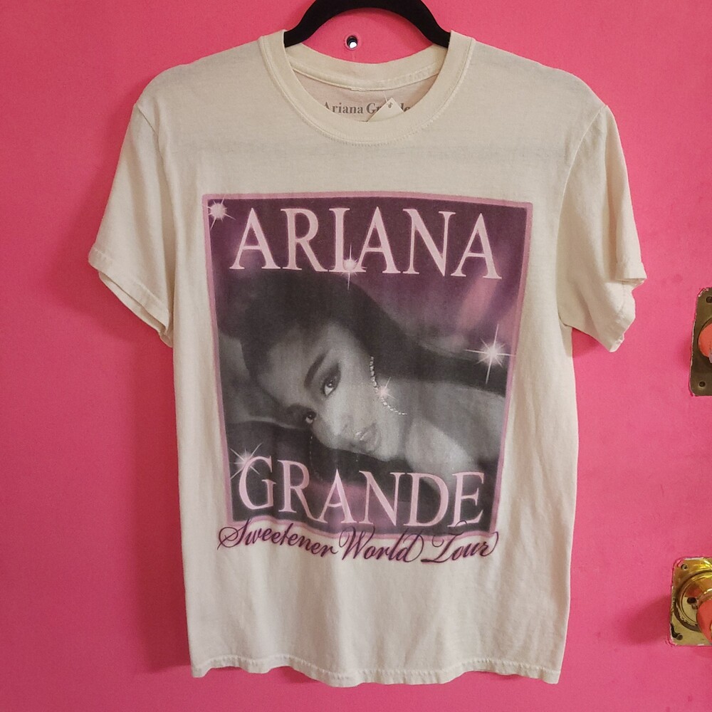 Ariana Grande Sweetener tour small medium White Pink Black Crew Neck T-Shirt